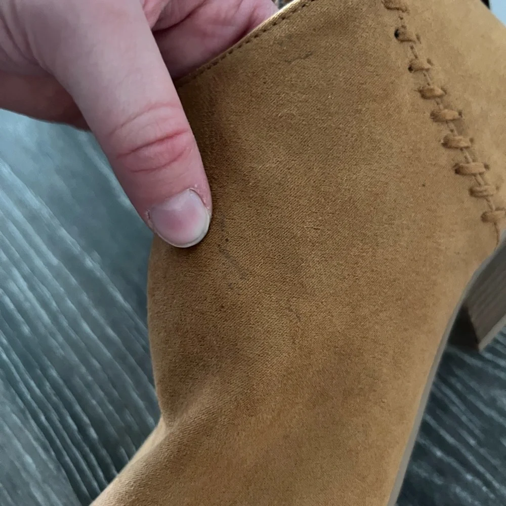 NWT Old Navy Brown Ankle Booties size‎ 9